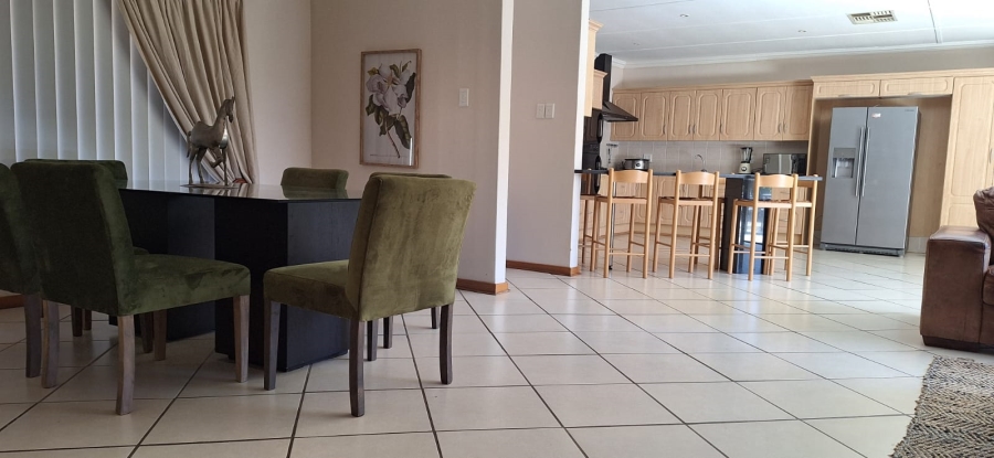 4 Bedroom Property for Sale in Hillcrest Northern Cape